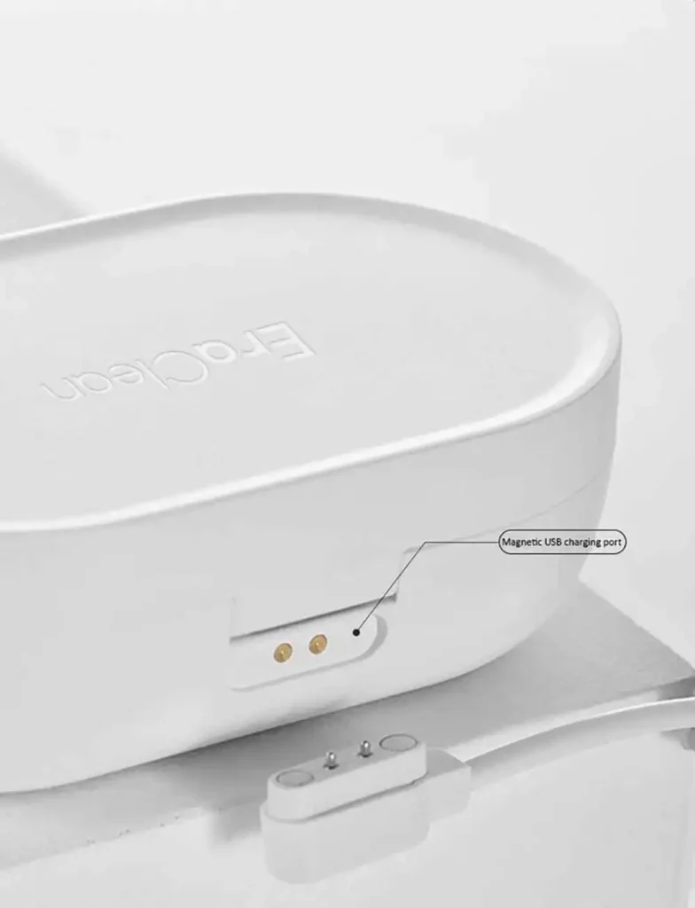 A picture of Magnetic USB Charging in the cleaner
